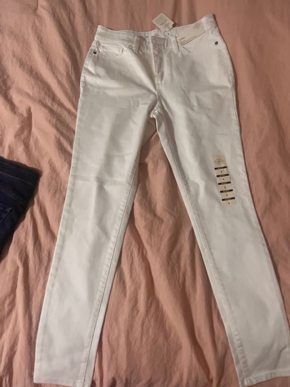 2 nwt skinny jeans - size 8